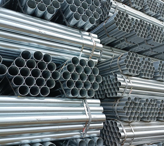 Galvanized rectangular steel tubes